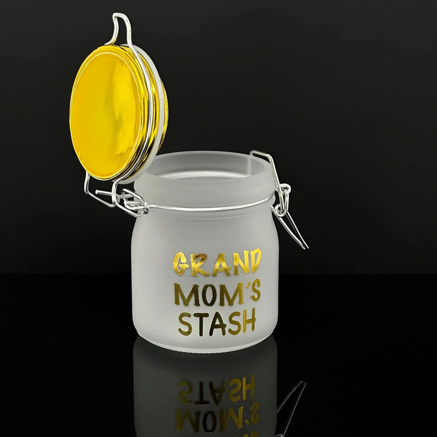 3.75" Tall Glass Jar with Clamping Lid (Grand Mom's Stash)
