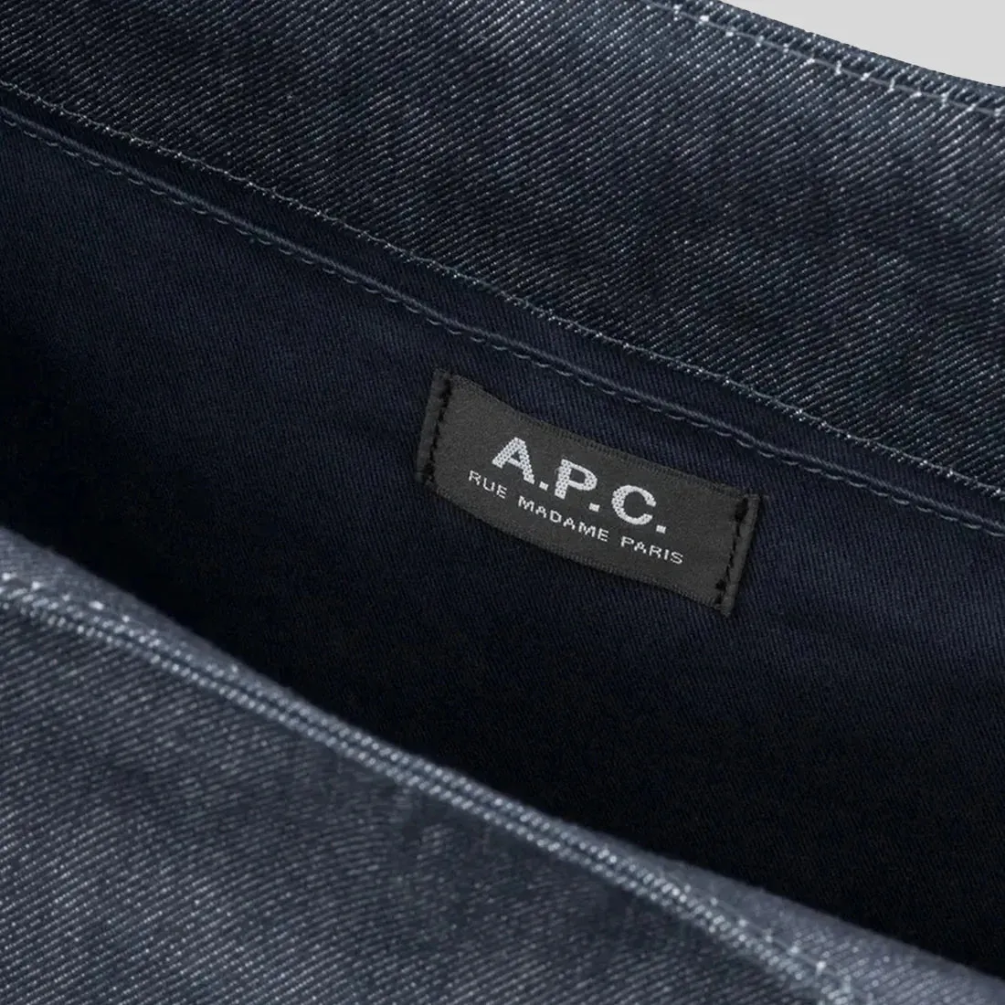 A.P.C. Ninon Unisex Tote Bag Indigo RB-COCSXM61565IAI