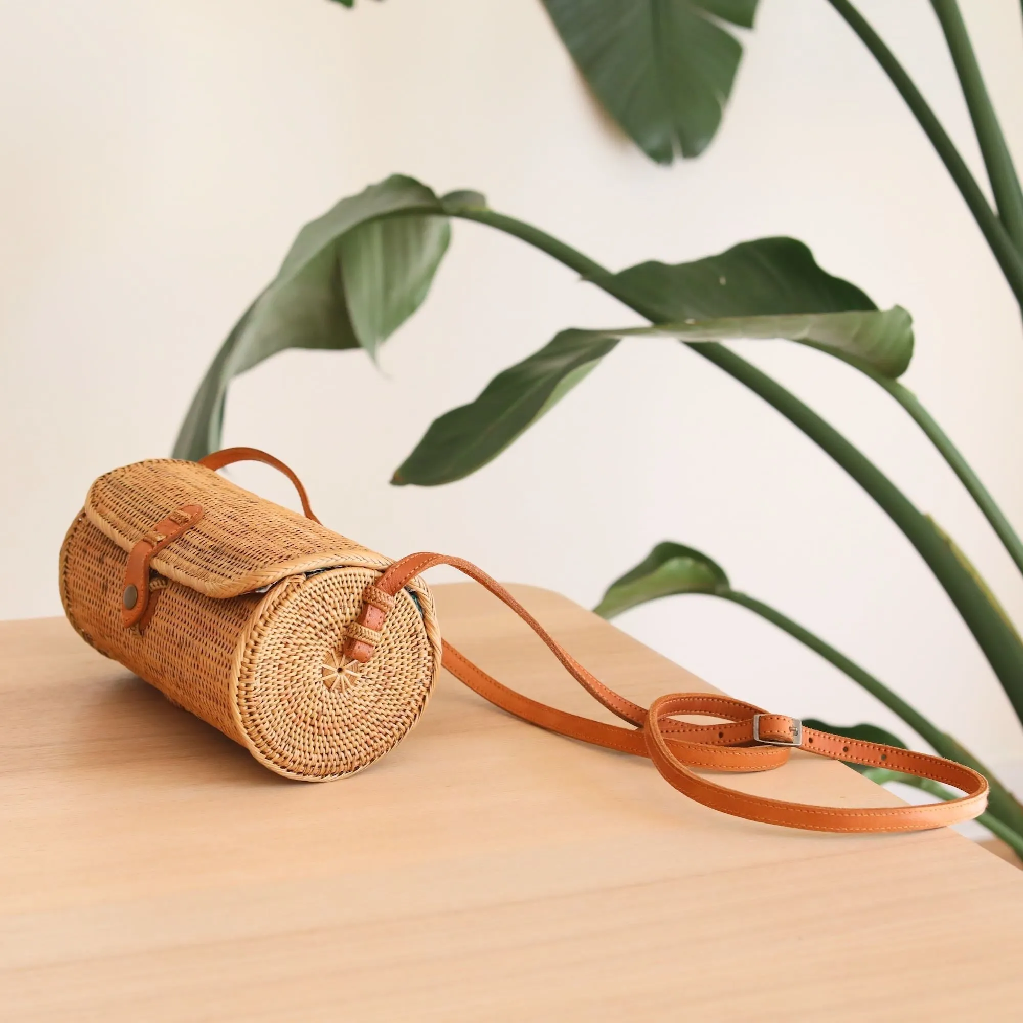 Bali Rattan Crossbody Bag - Tube Rattan Bag