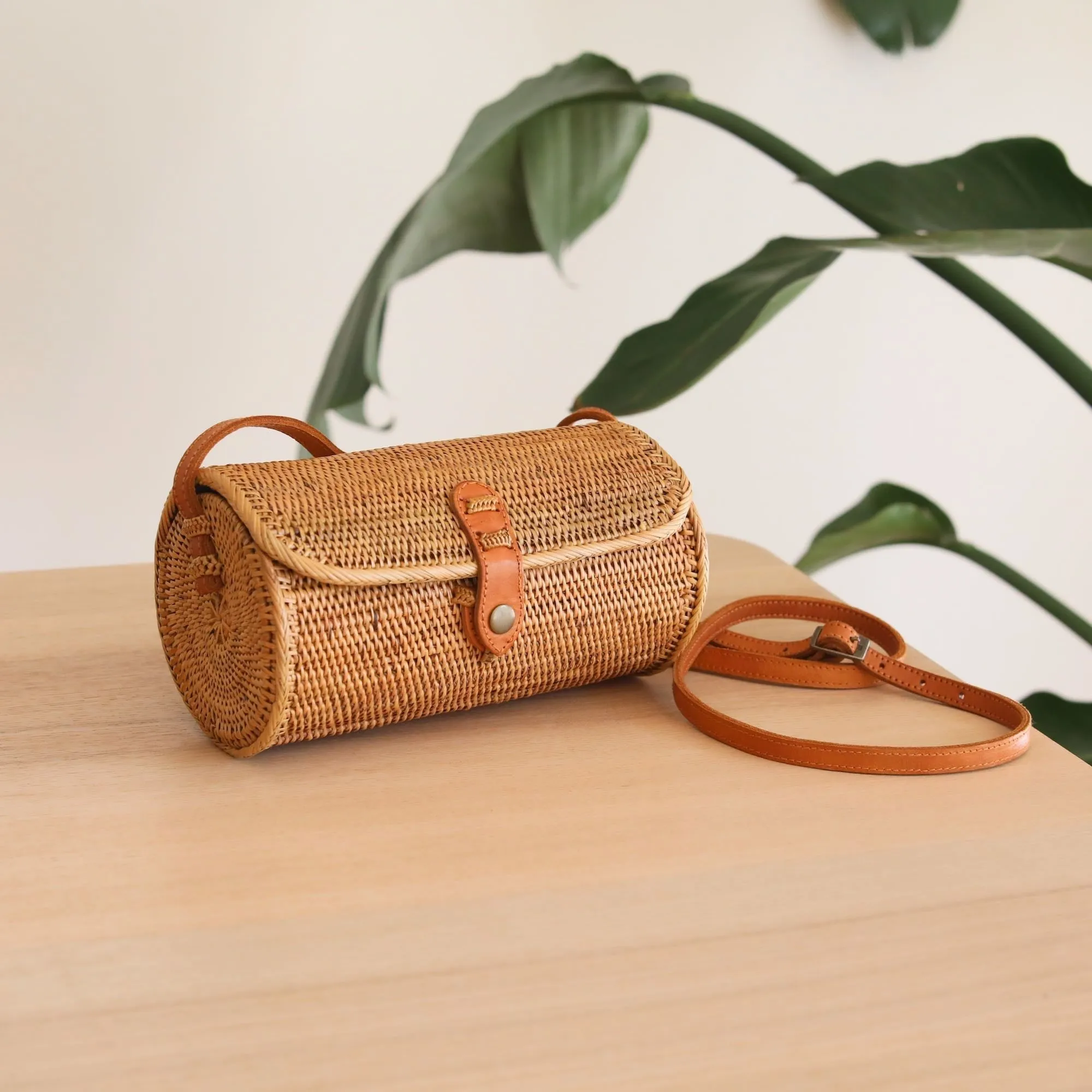 Bali Rattan Crossbody Bag - Tube Rattan Bag