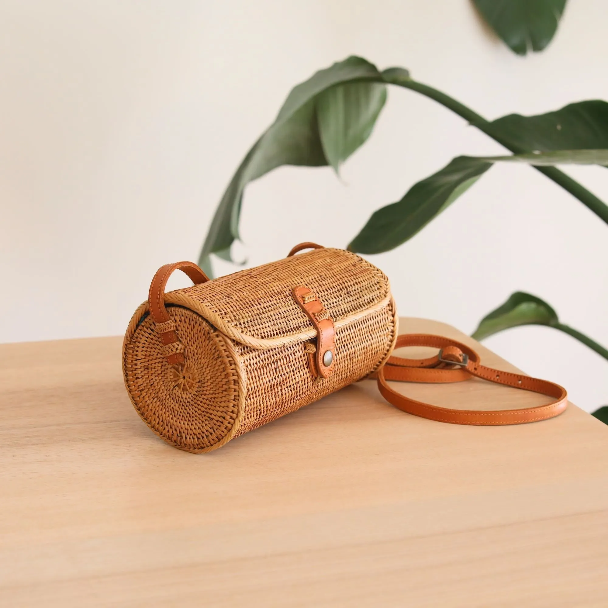 Bali Rattan Crossbody Bag - Tube Rattan Bag