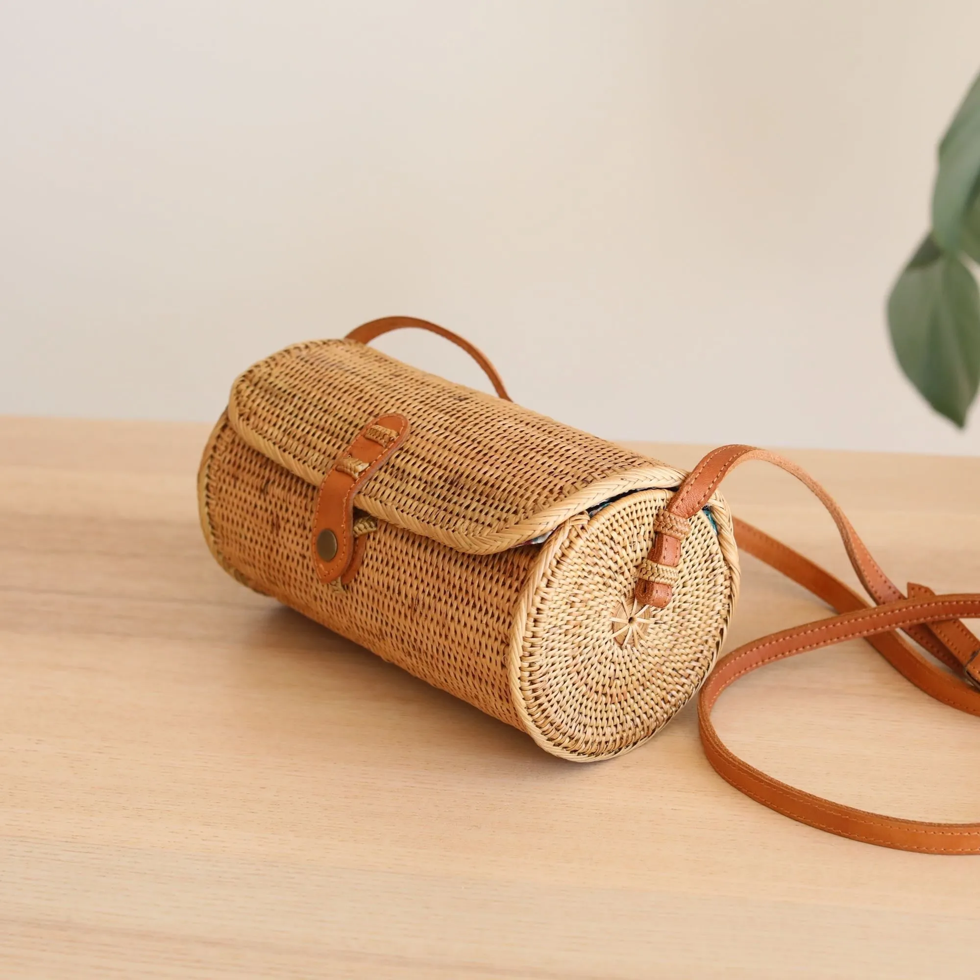 Bali Rattan Crossbody Bag - Tube Rattan Bag