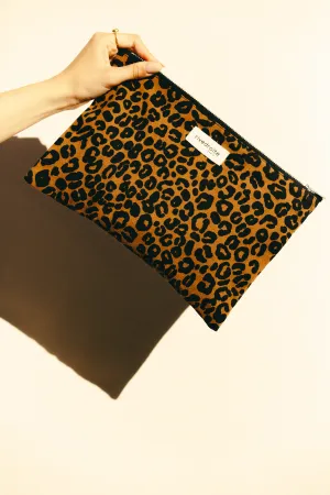 Barbette the medium sized pouch – Recycled cotton Leopard