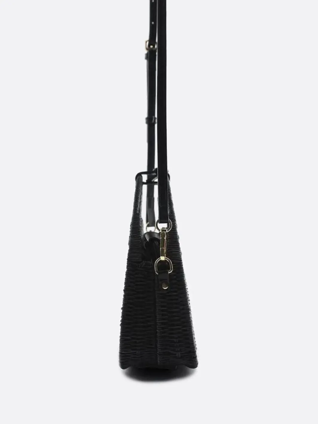 Black rattan bag
