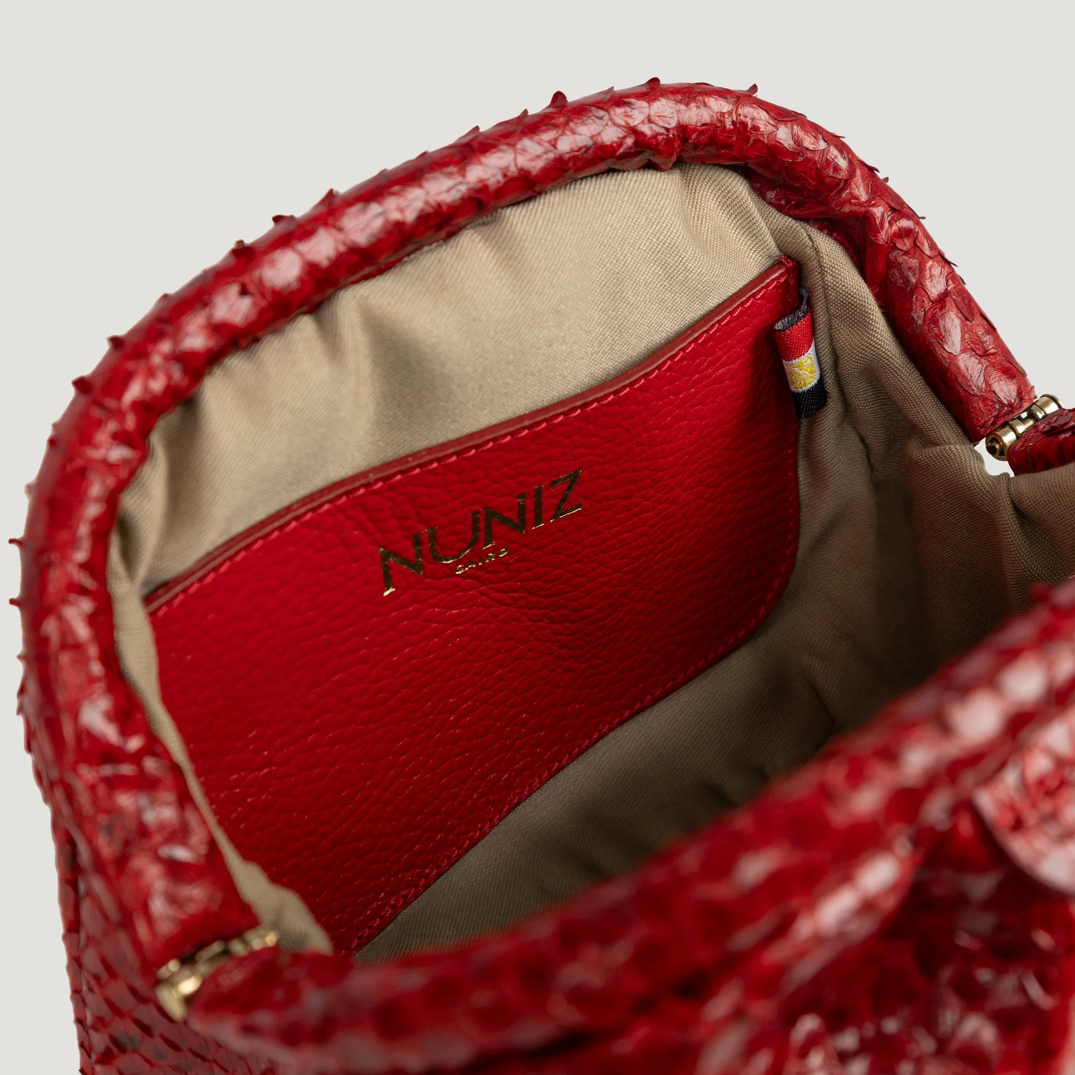 Cassino Clutch