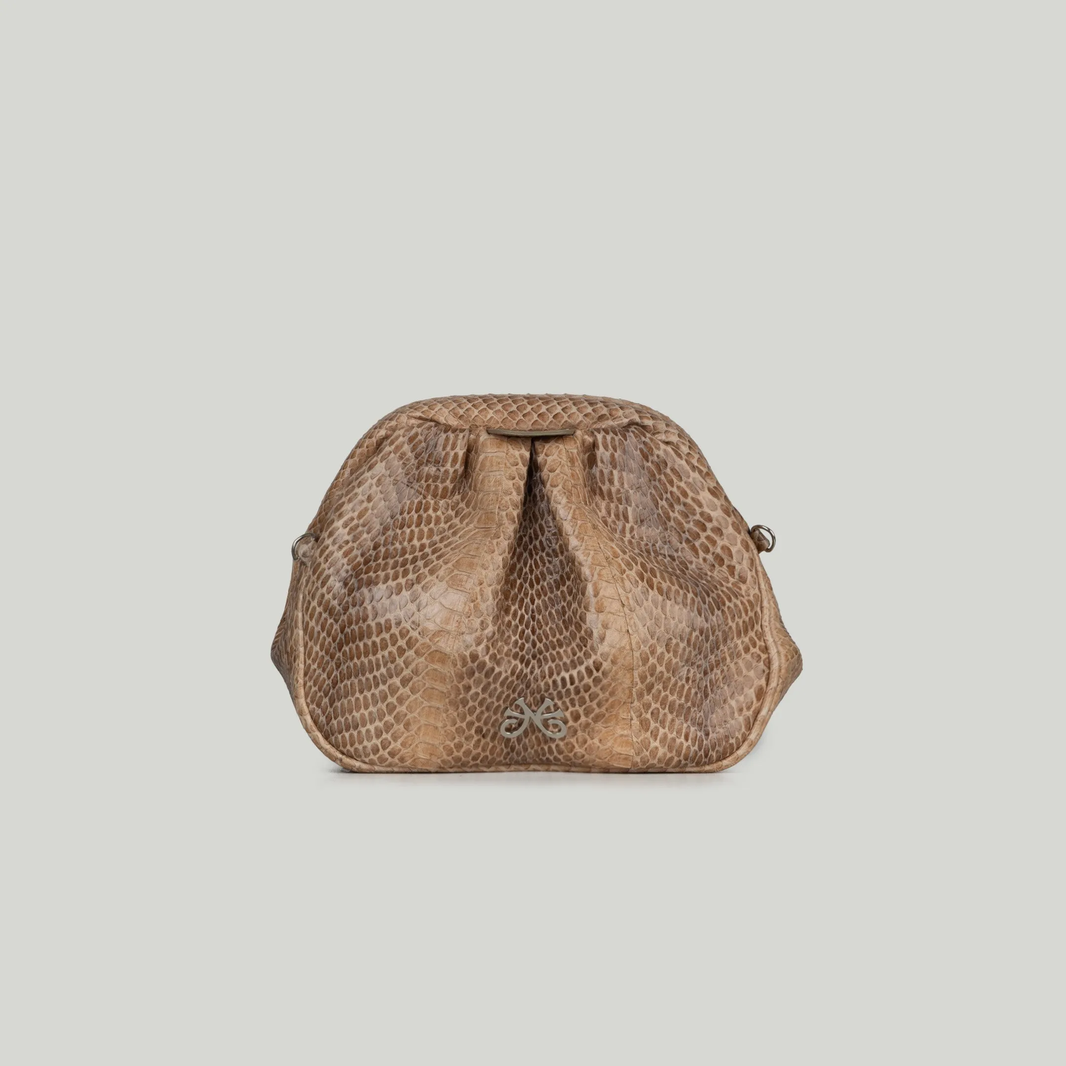 Cassino Clutch