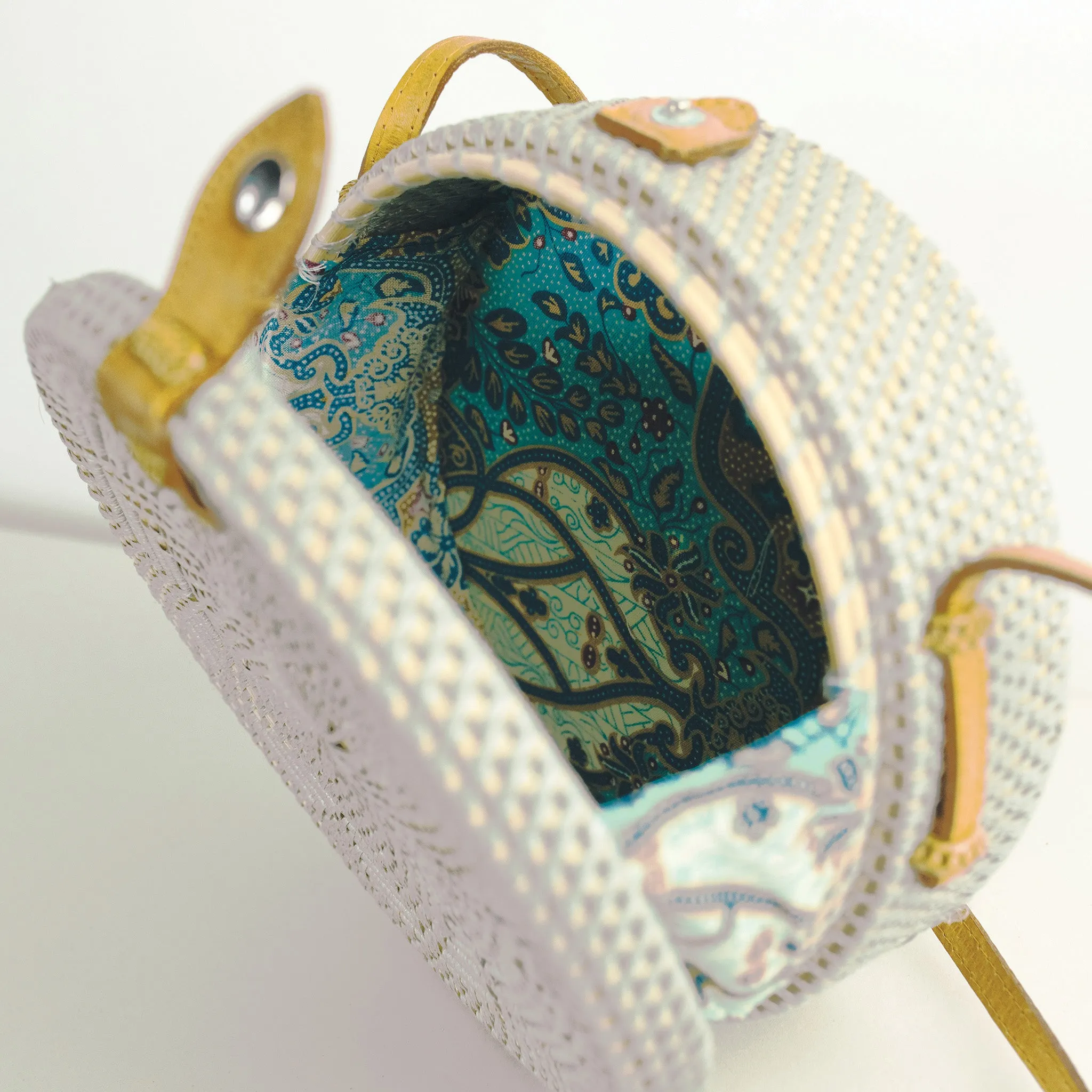 Circle Bali Bag
