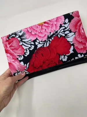 Eleanor Clutch