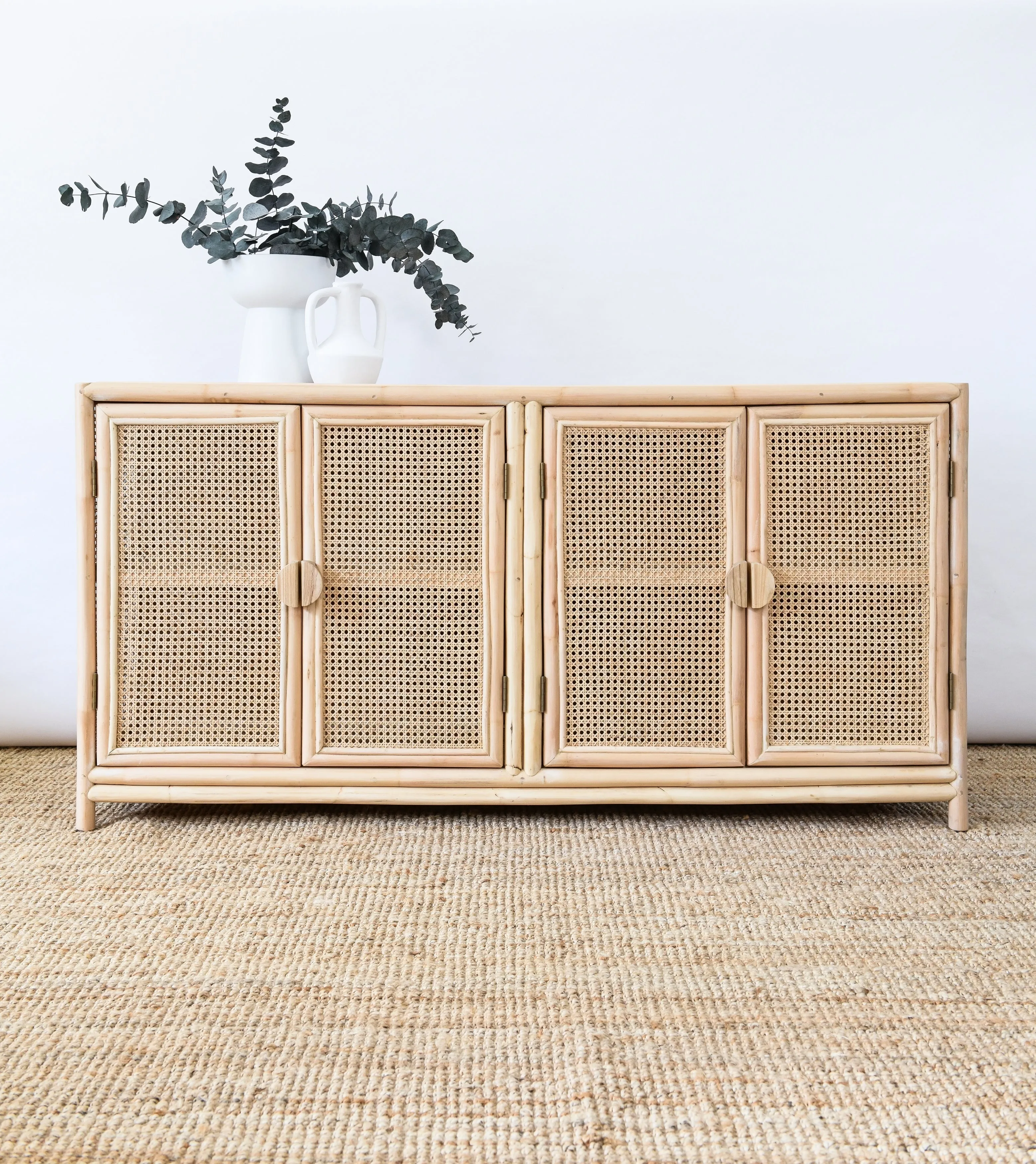 FLORES RATTAN BUFFET