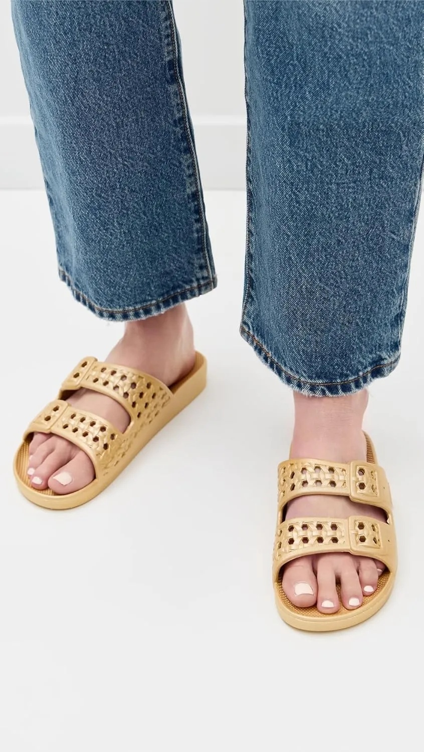 Freedom Moses Women's Paz Metallic Slides