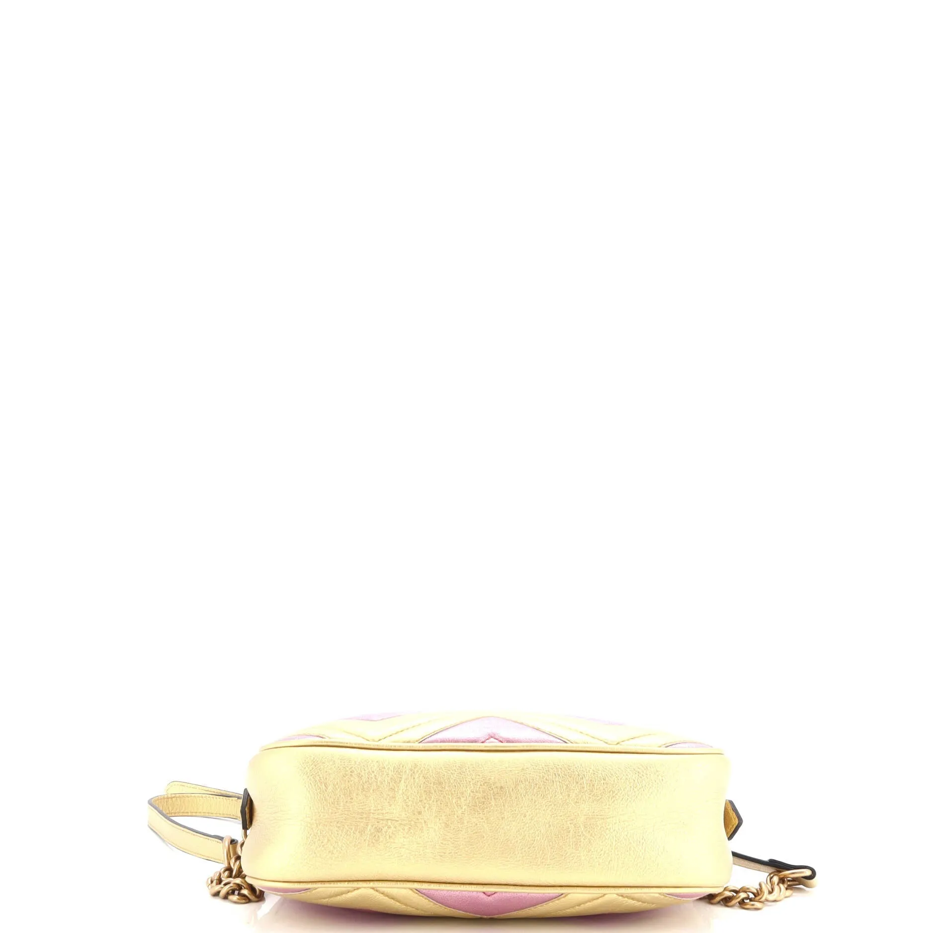 GG Marmont Shoulder Bag Matelasse Leather Small