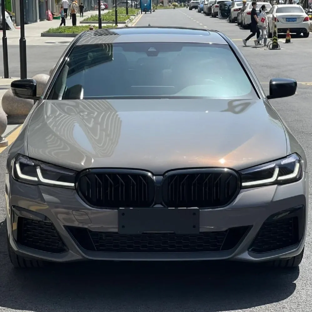 Gloss Metallic Bernina Grey Car Wrap