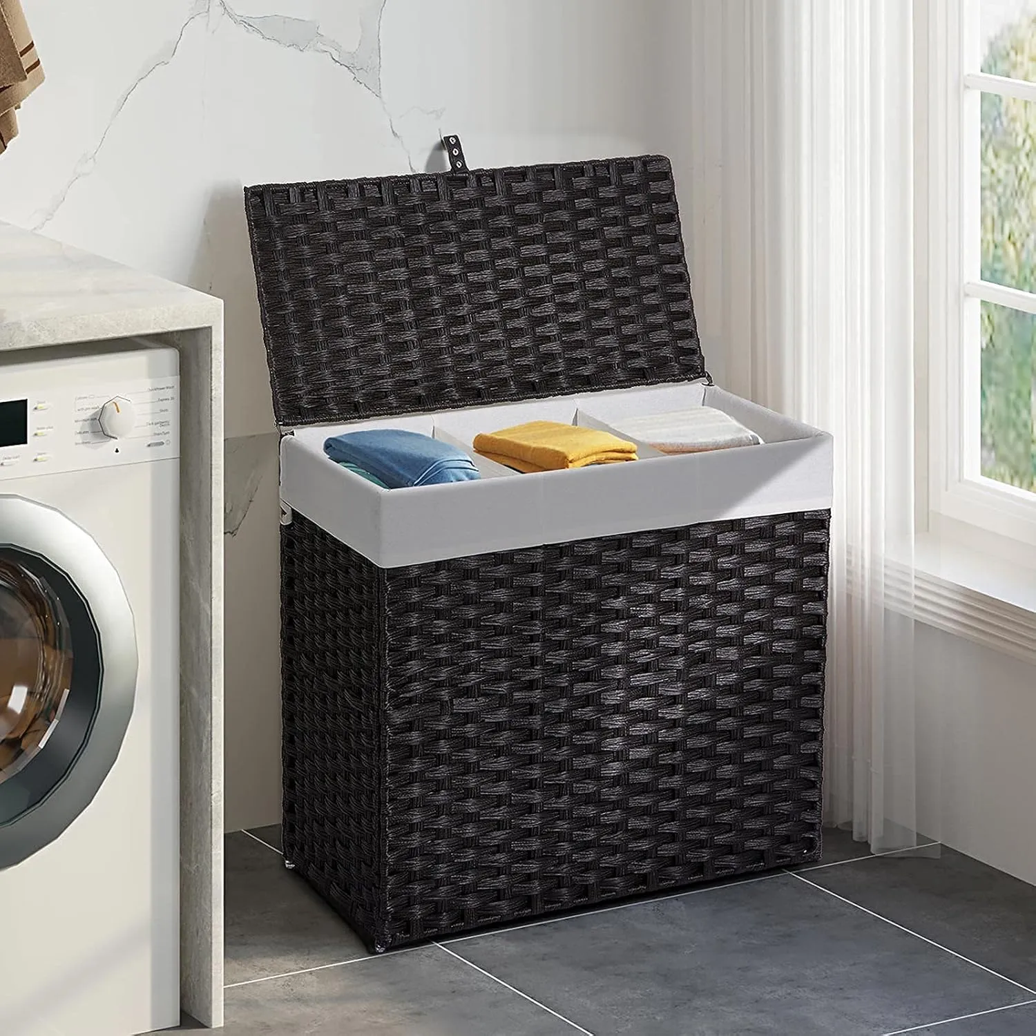 Greenstell Laundry Hamper with Lid, 125L Large Clothes Hamper with 3 Section & 2 Section Removable Liner Bags & 5 Mesh Laundry Bags, Handwoven Synthetic Rattan Divided Laundry Basket, Black