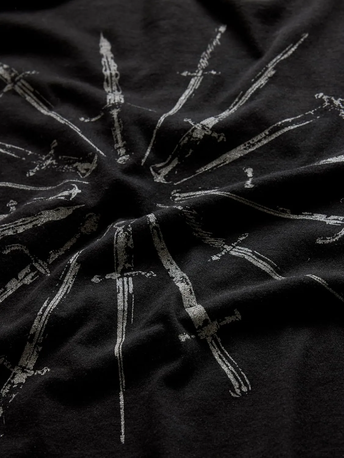 John Varvatos Men's Daggers Circle Tee