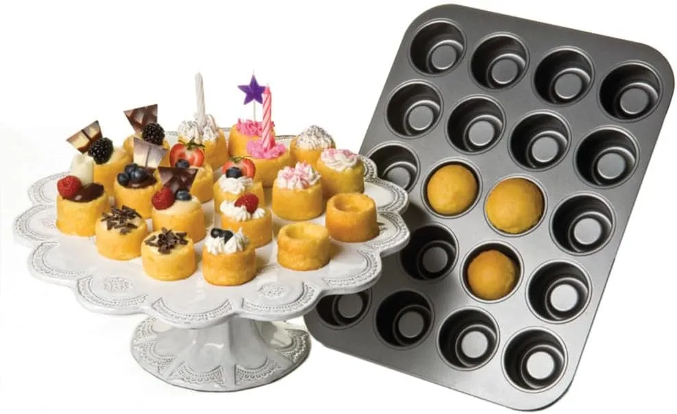 KitchenCraft Chicago Metallic Professional Non-Stick Hollow Fillable Mini Cupcake Tin, 27 x 35 cm (10½" x 14")