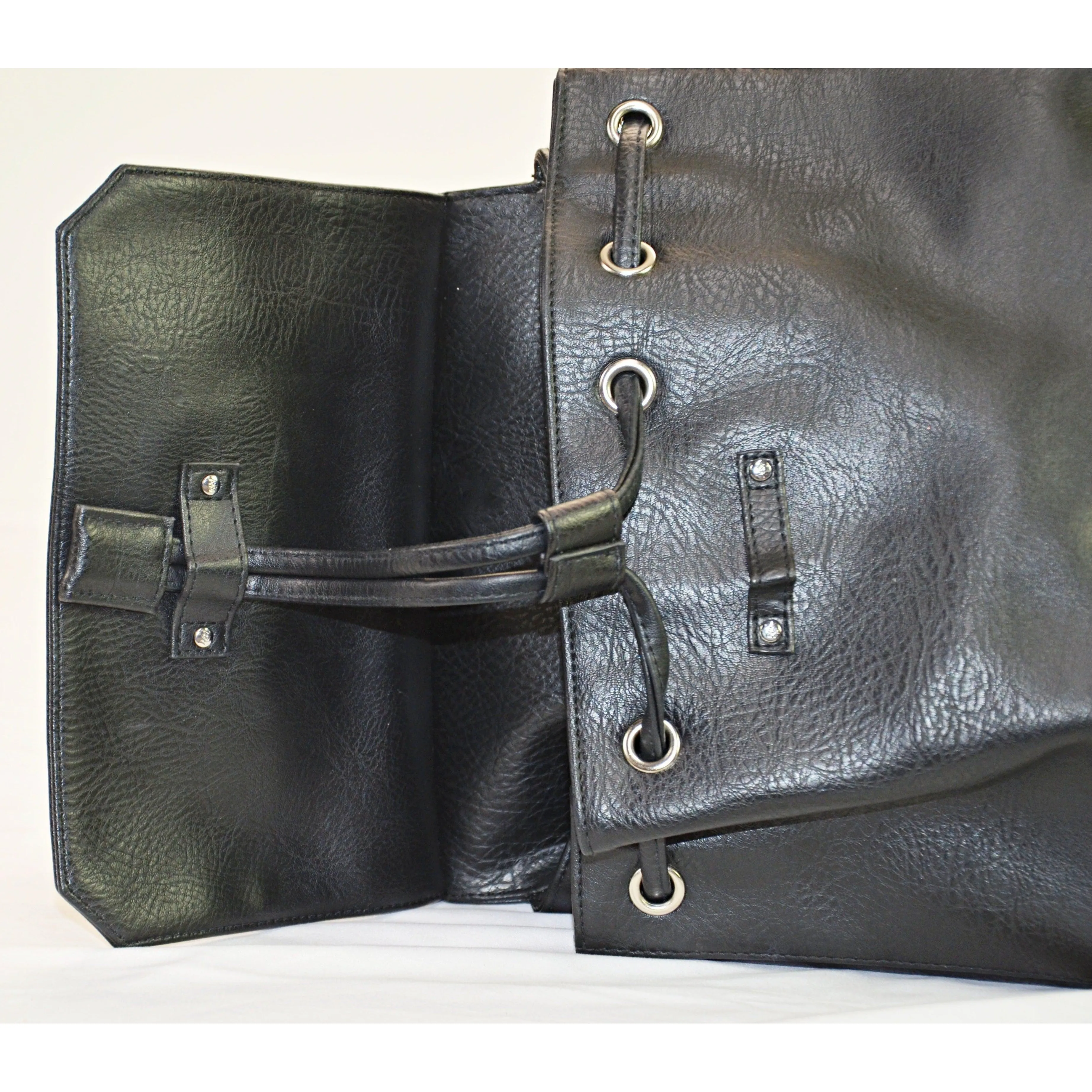 Matt & Nat - Mumbai Backpack Small - Black