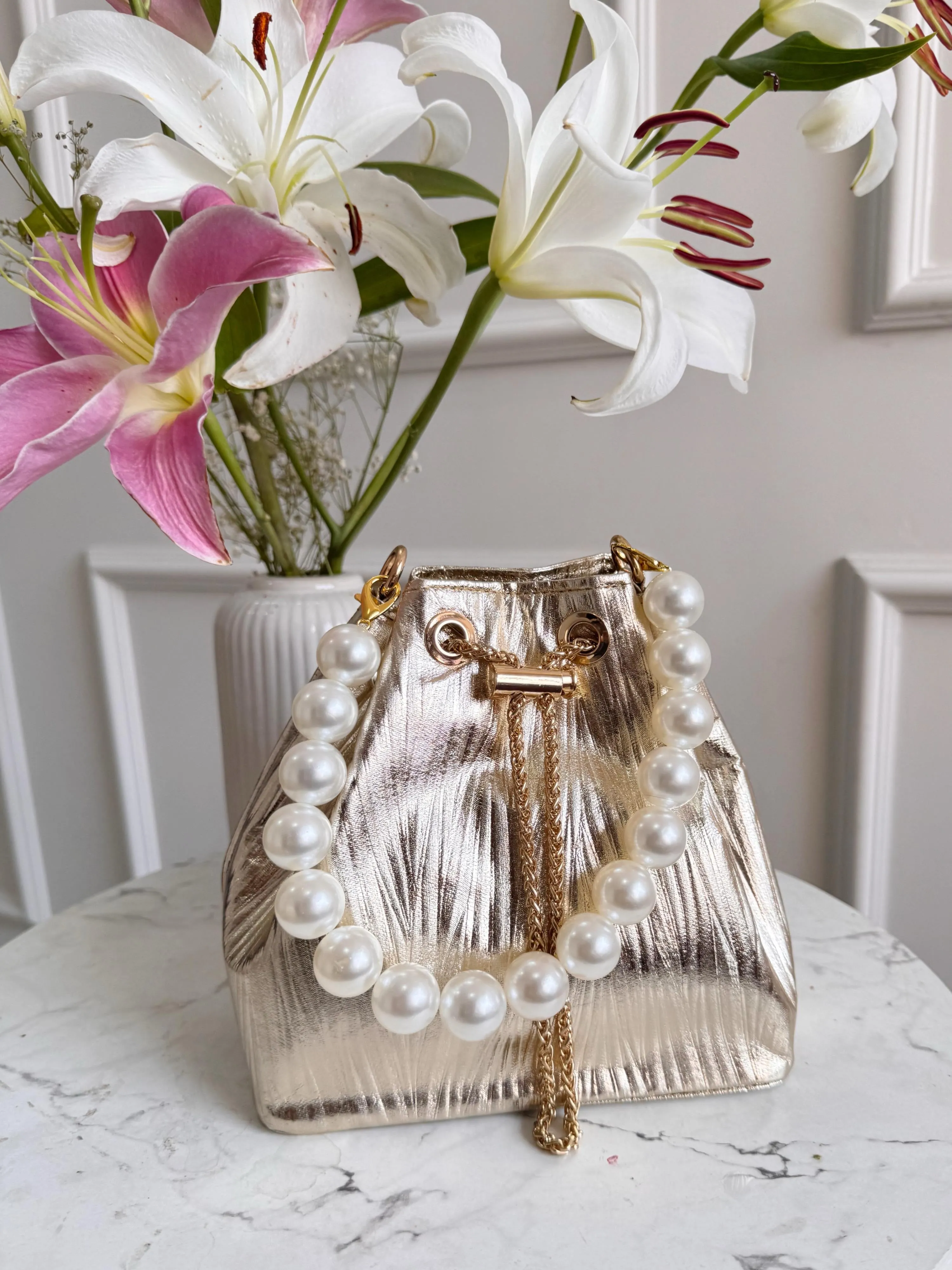 METALLIC BUCKET BAGS