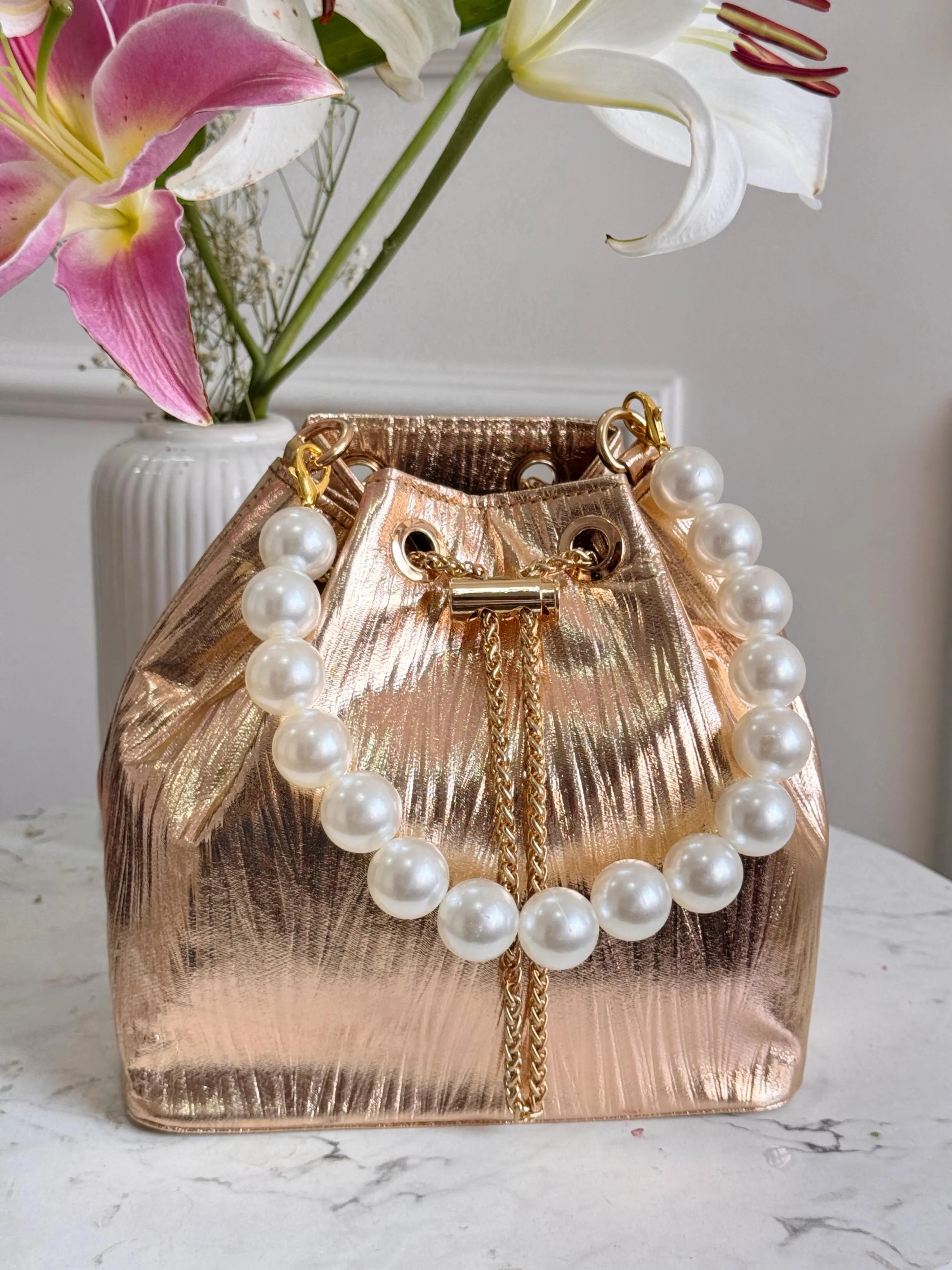 METALLIC BUCKET BAGS