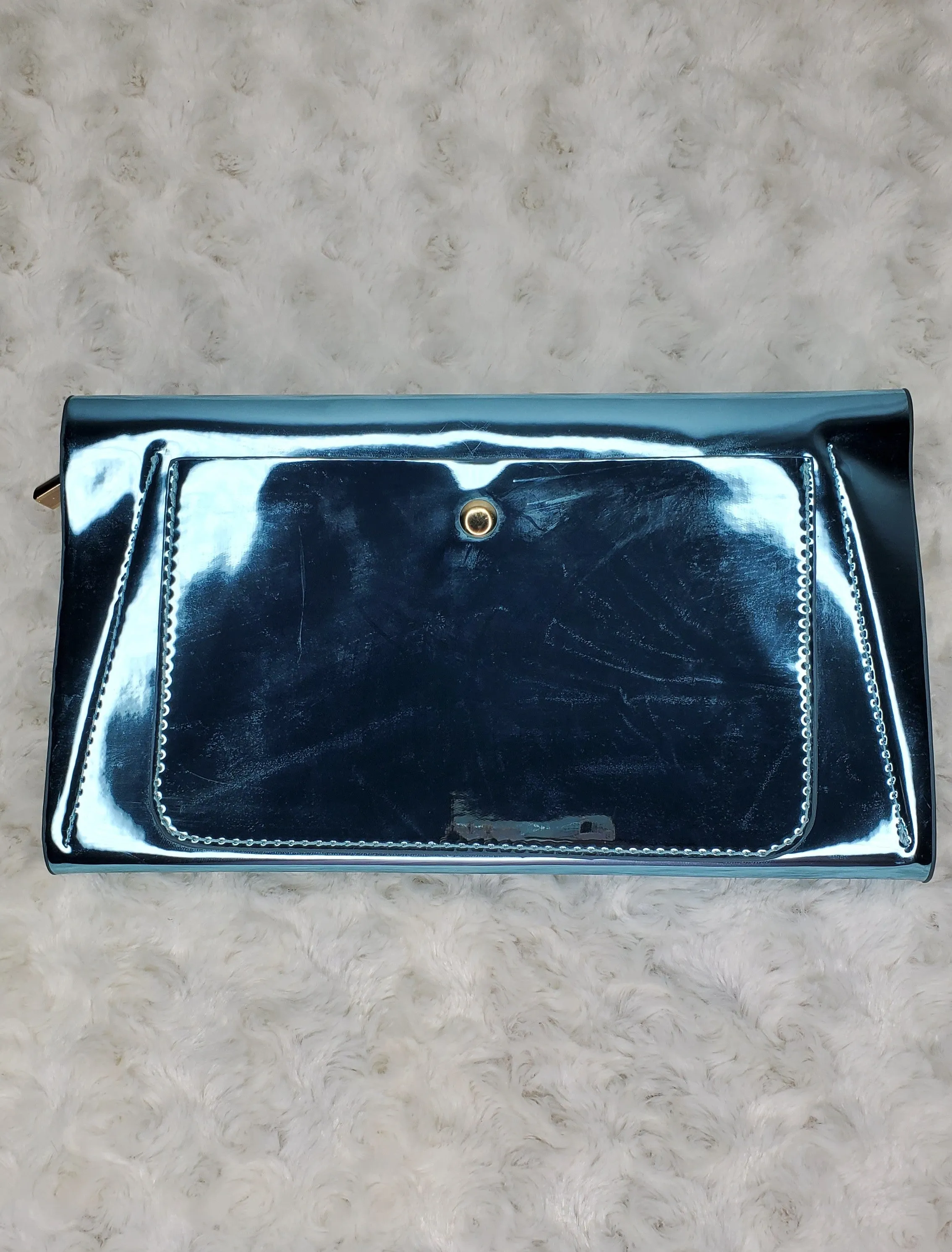 Metallic Clutch