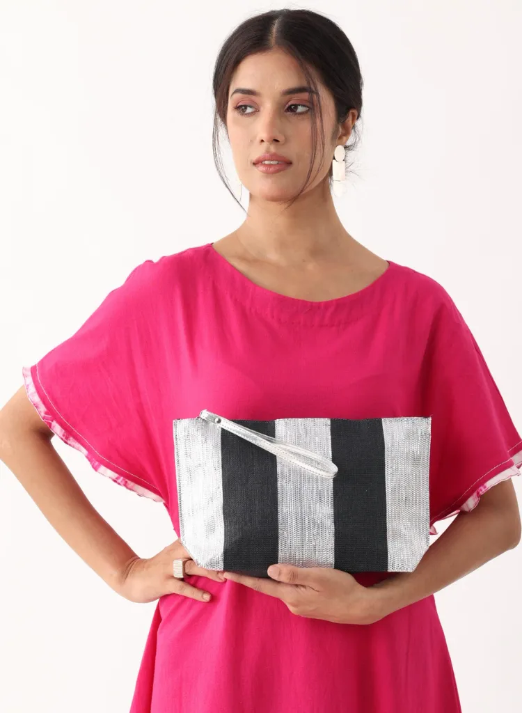Metallic Clutch