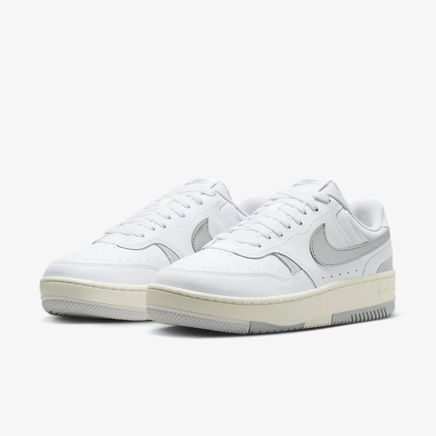 Nike Gamma Force Women's Shoes (HQ1674-100, White/Light Smoke Grey/Photon Dust/Metallic Silver)