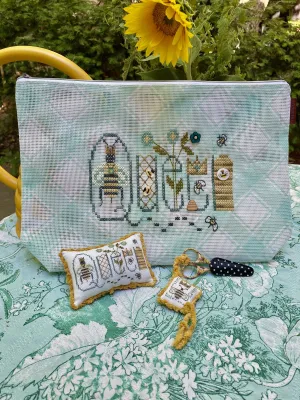 Queen Bee Bag Cross Stitch Pattern by Shepherd's Bush