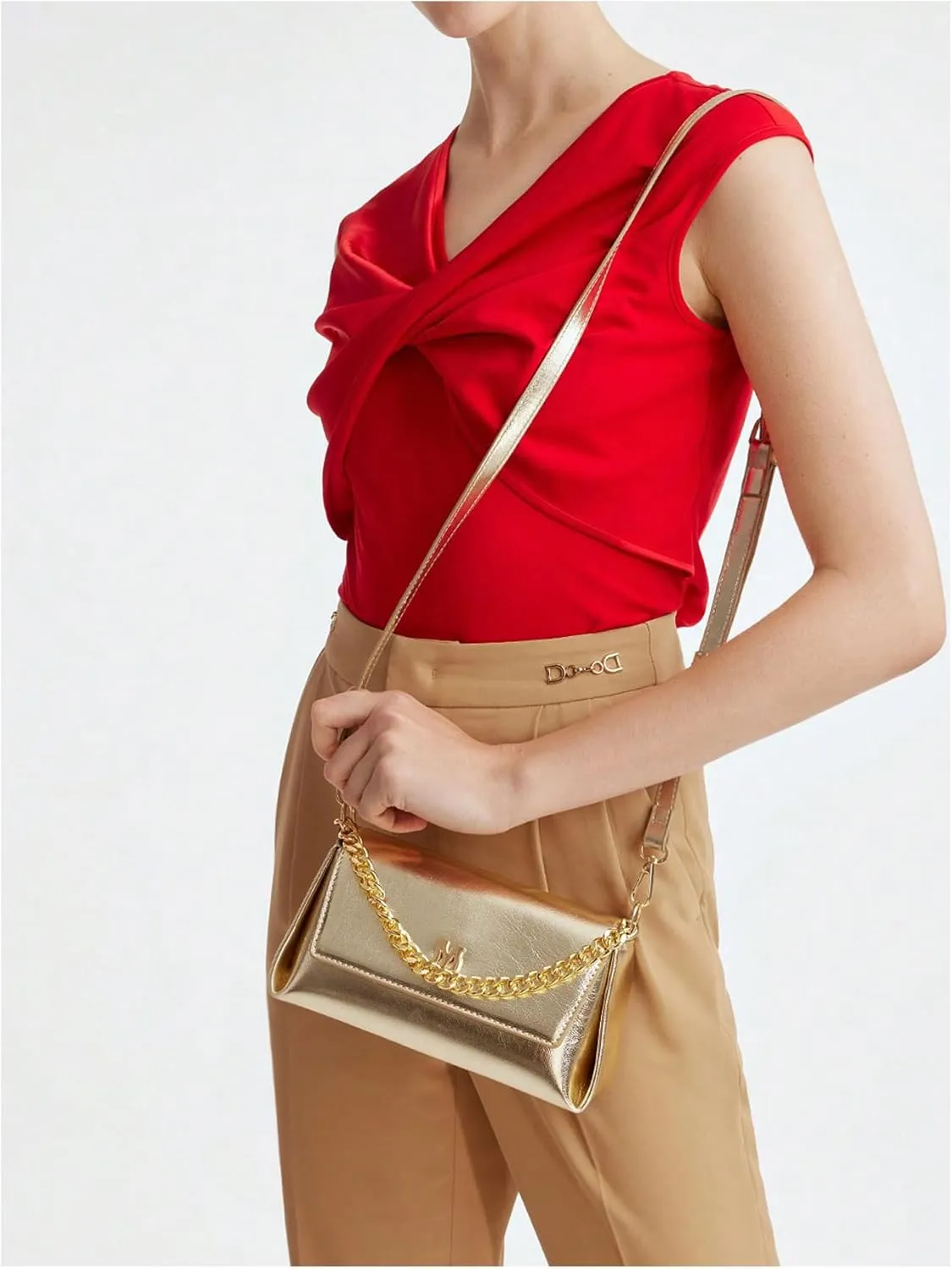 QWINEE Women's Leather Crossbody Bags Metallic Flap Clutch Purse Adjustable Strap Square Bag