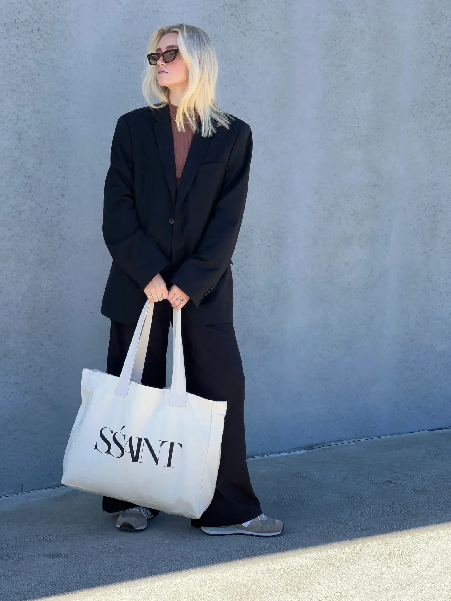 SSAINT Tote