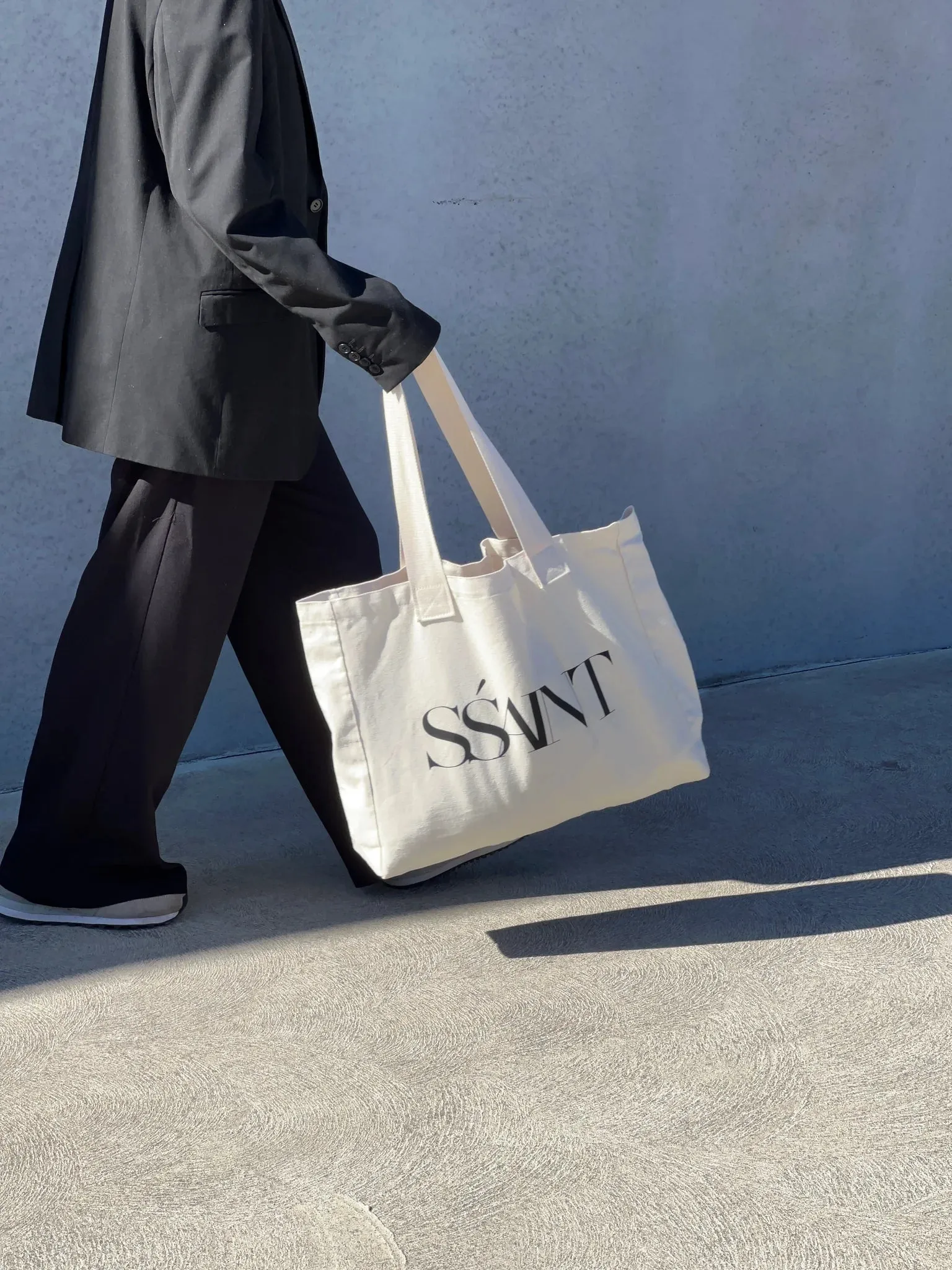 SSAINT Tote
