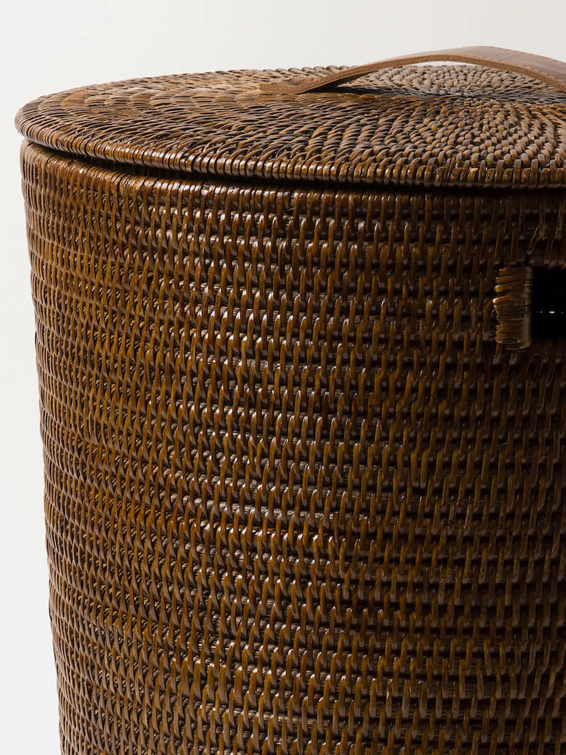Tinsa rattan laundry bin