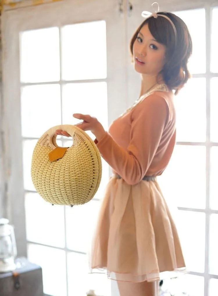 TONWHAR® Lady's Stylish Shell Shape Straw Tote Handbag Rattan Beach Bag