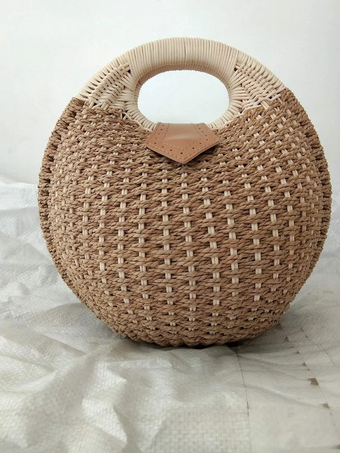 TONWHAR® Lady's Stylish Shell Shape Straw Tote Handbag Rattan Beach Bag