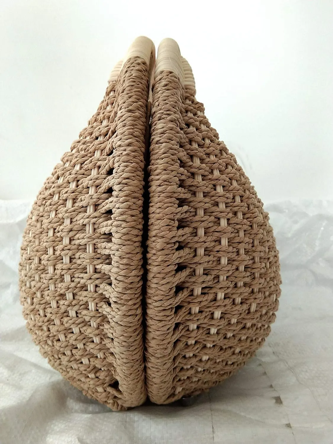 TONWHAR® Lady's Stylish Shell Shape Straw Tote Handbag Rattan Beach Bag