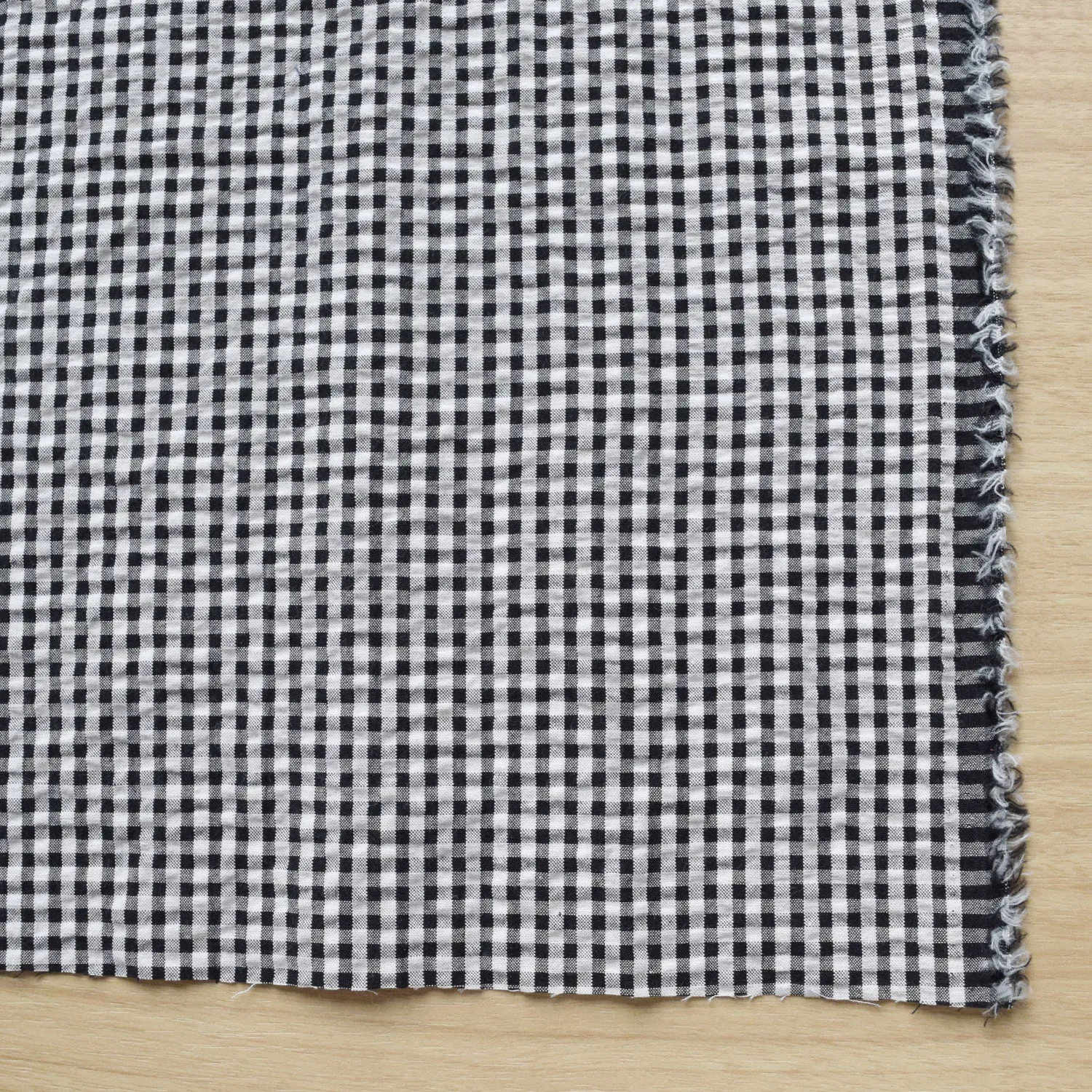 Yarn Dyed Gingham Seersucker Organic Cotton Fabric TS-2039-1
