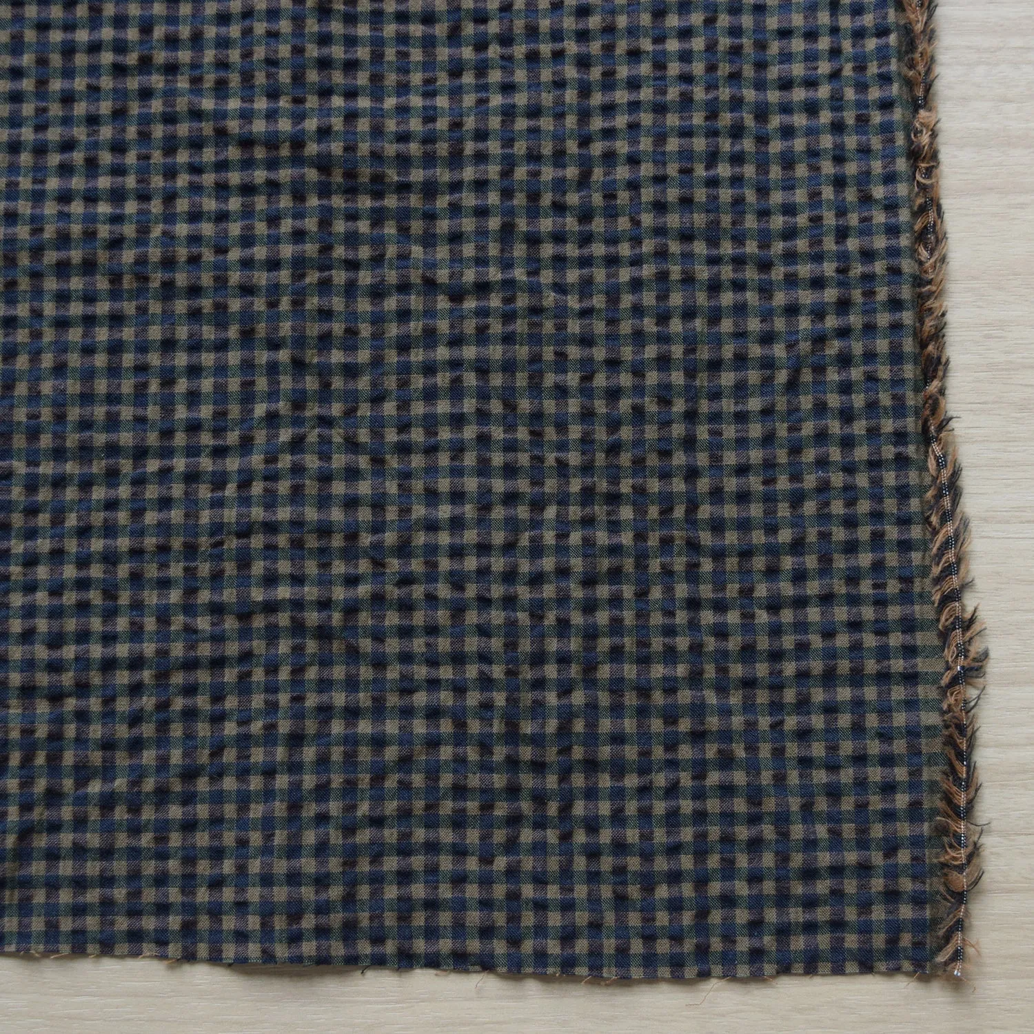 Yarn Dyed Gingham Seersucker Organic Cotton Fabric TS-2039-1