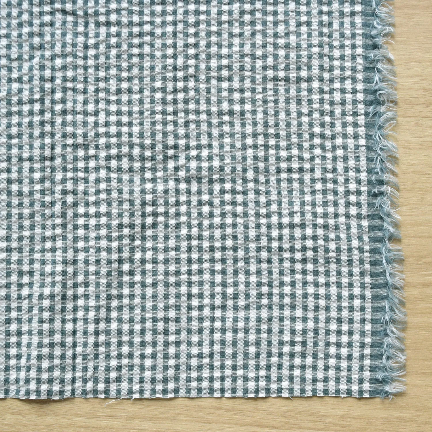 Yarn Dyed Gingham Seersucker Organic Cotton Fabric TS-2039-1